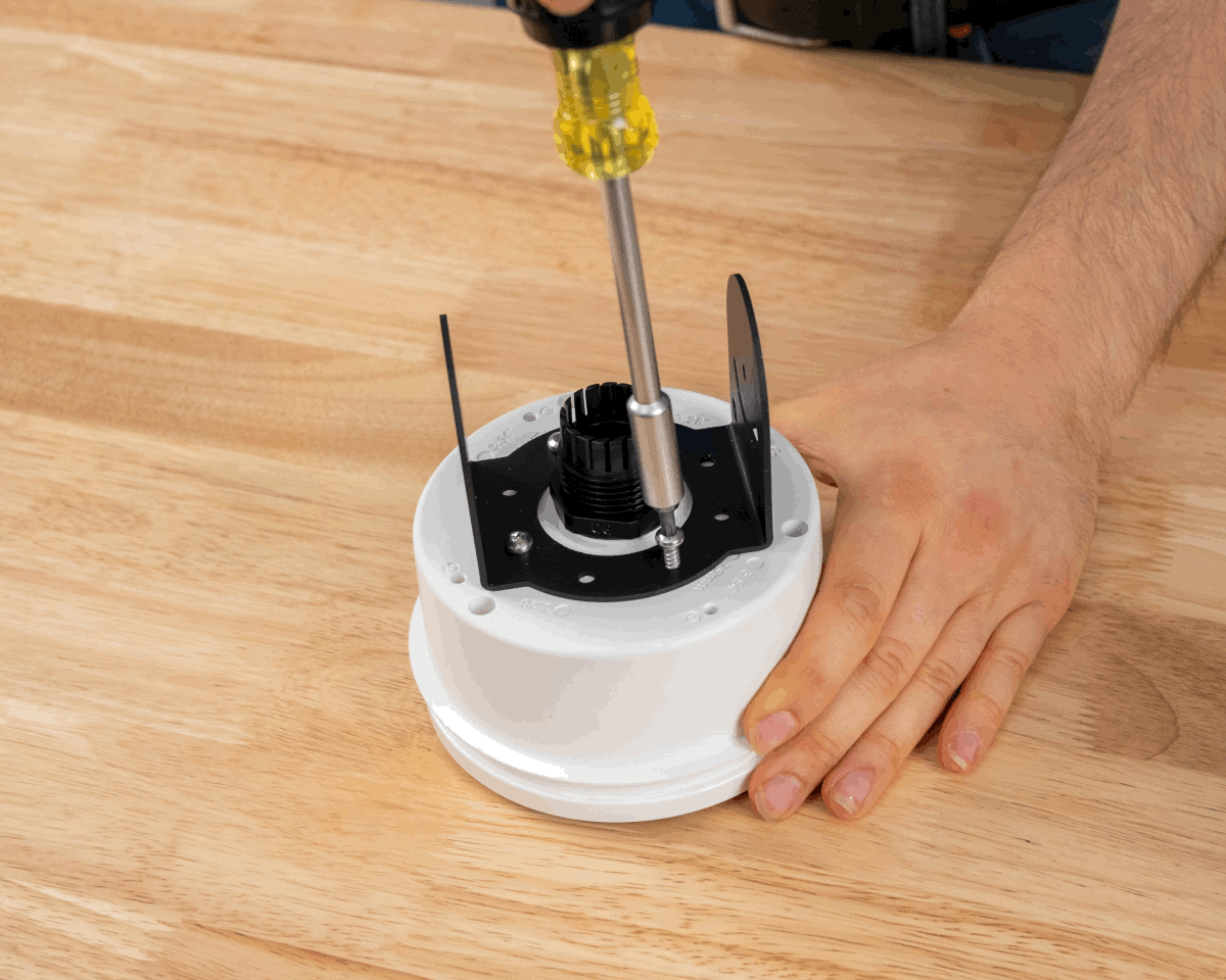 AB301 AH303 ASSEMBLY STEP06A