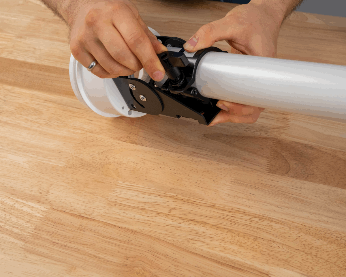 AB303 ASSEMBLY STEP05