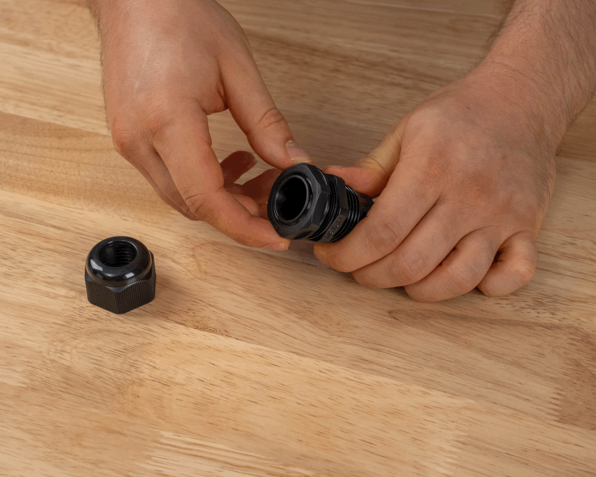 AH303 ASSEMBLY STEP02B