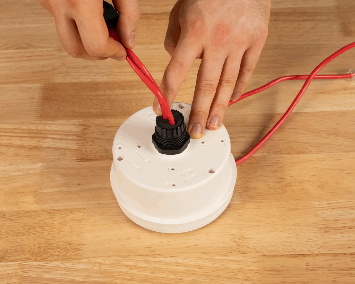 AH303 ASSEMBLY STEP08A